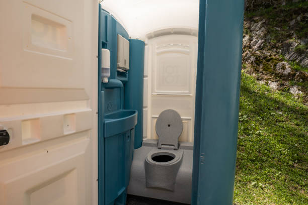 Portable Toilet Rental for Emergency Services